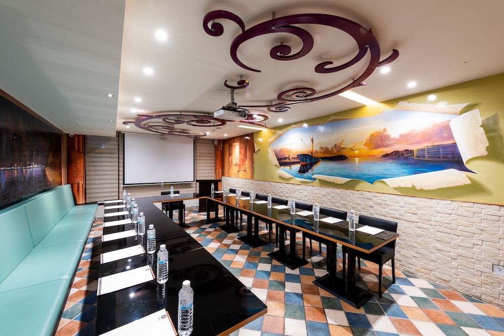 Shi Chi Hotel 31/39