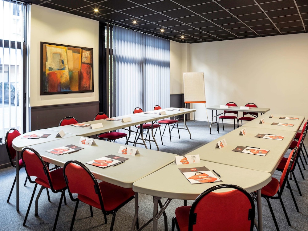 Ibis Lannion Cote De Granit Rose 29/39