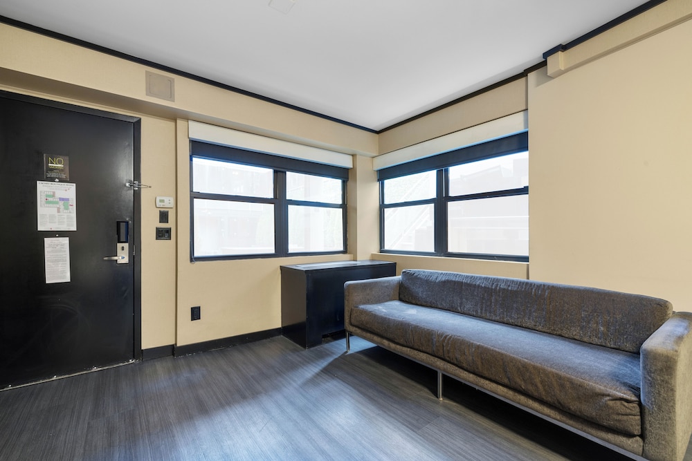 Hudson Yards Hotel 29/50