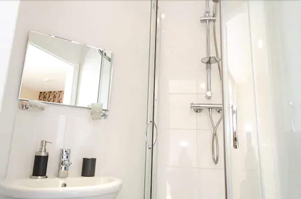 Trivelles Hotels - Eccles New Road 34/36