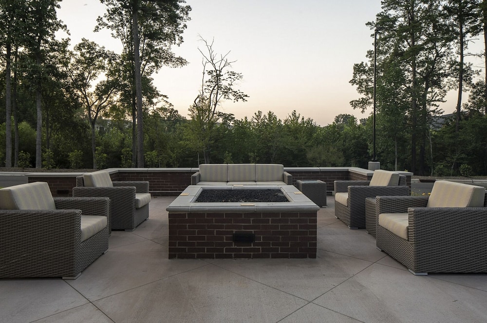SpringHill Suites by Marriott Charlotte Huntersville 39/42