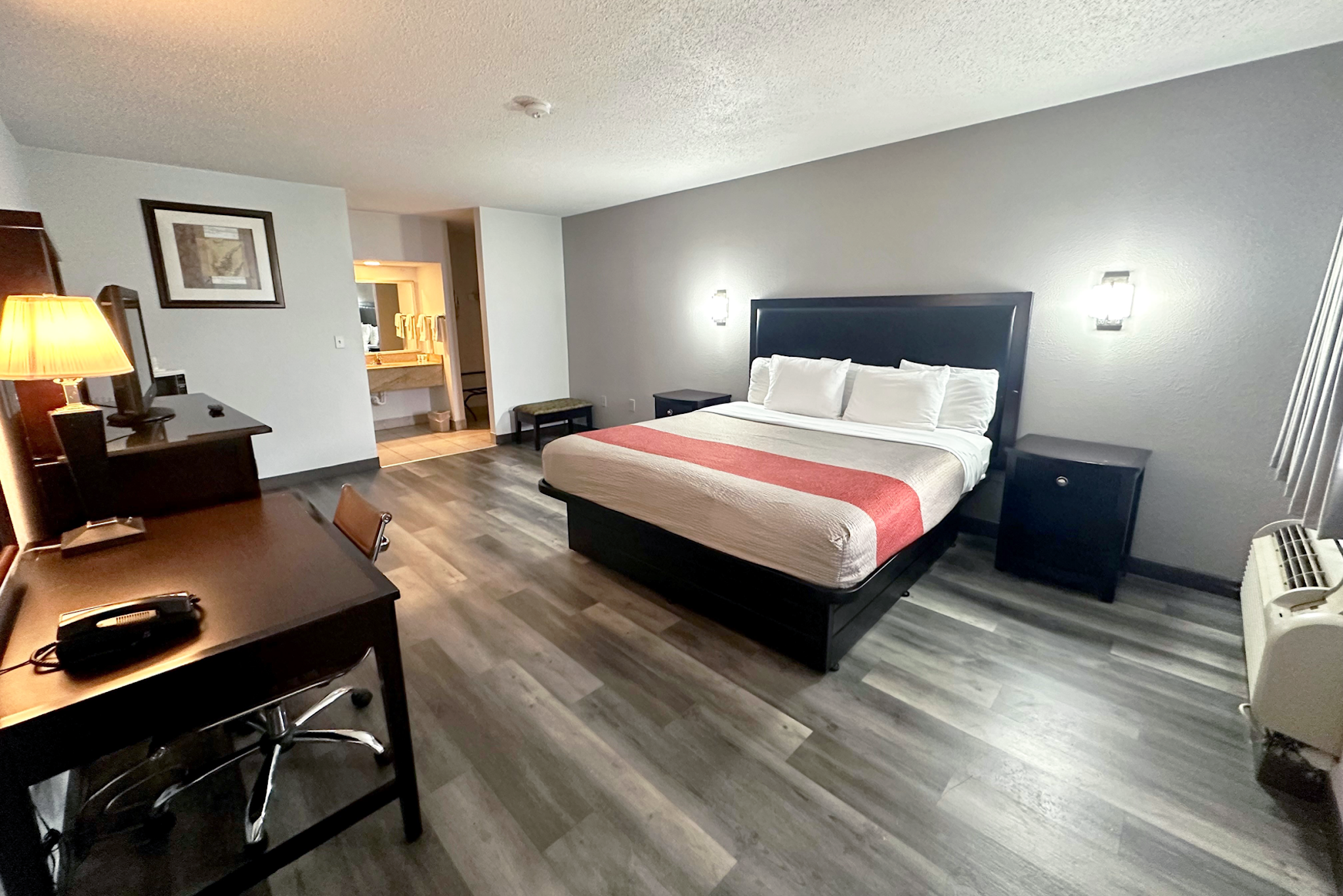 Red Carpet Inn Norwalk CT 13/45