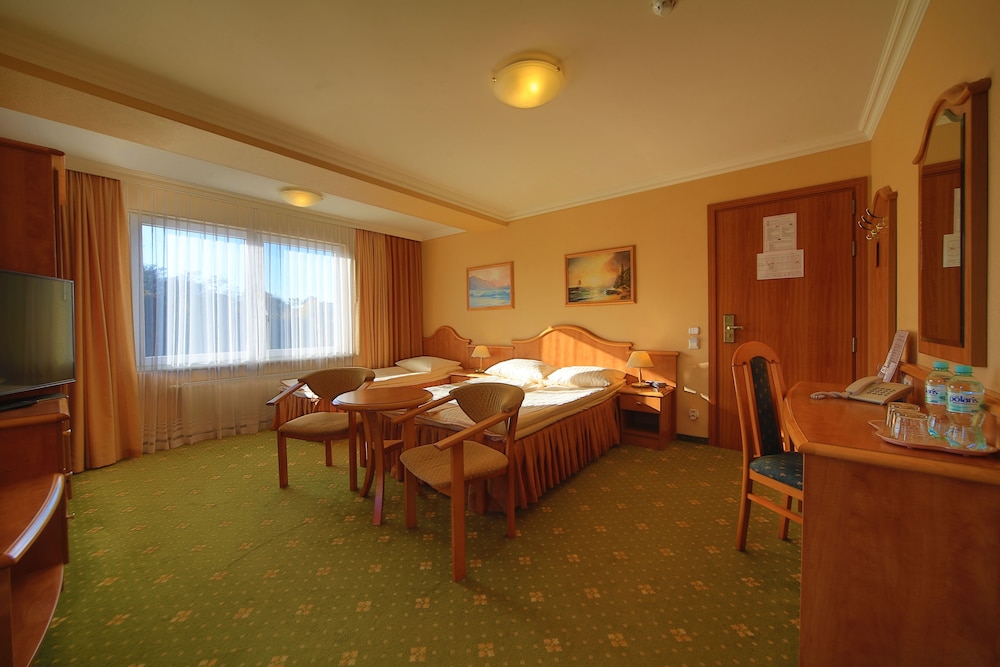 Hotel Polaris Iii 22/64
