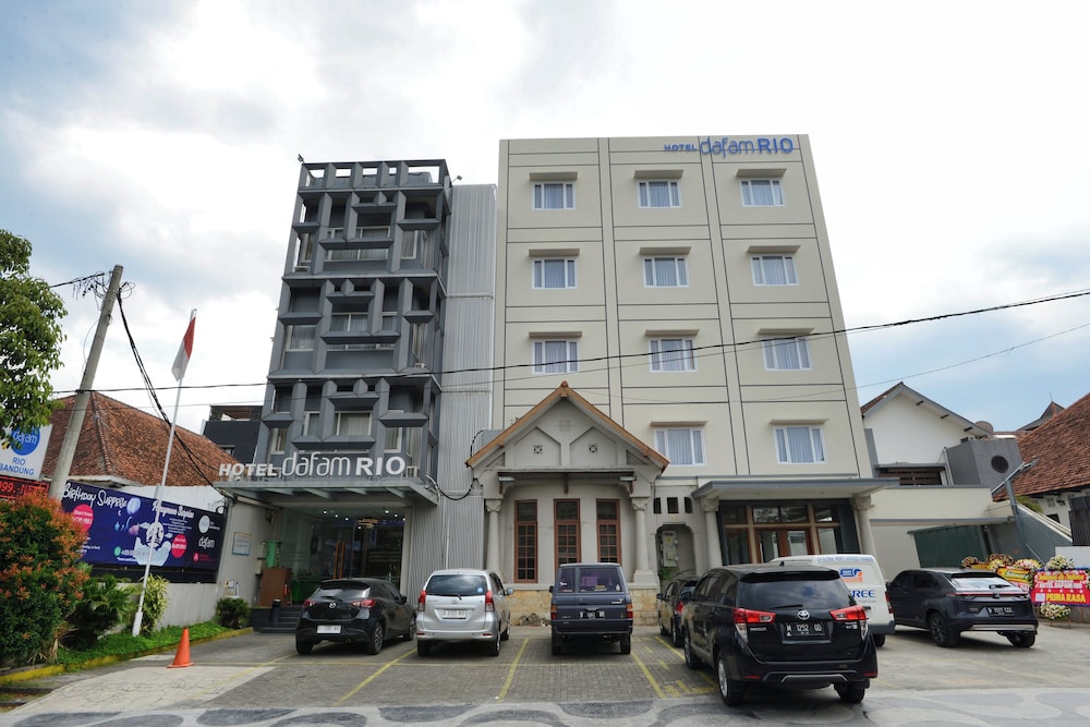 Hotel Dafam Rio Bandung 55/59