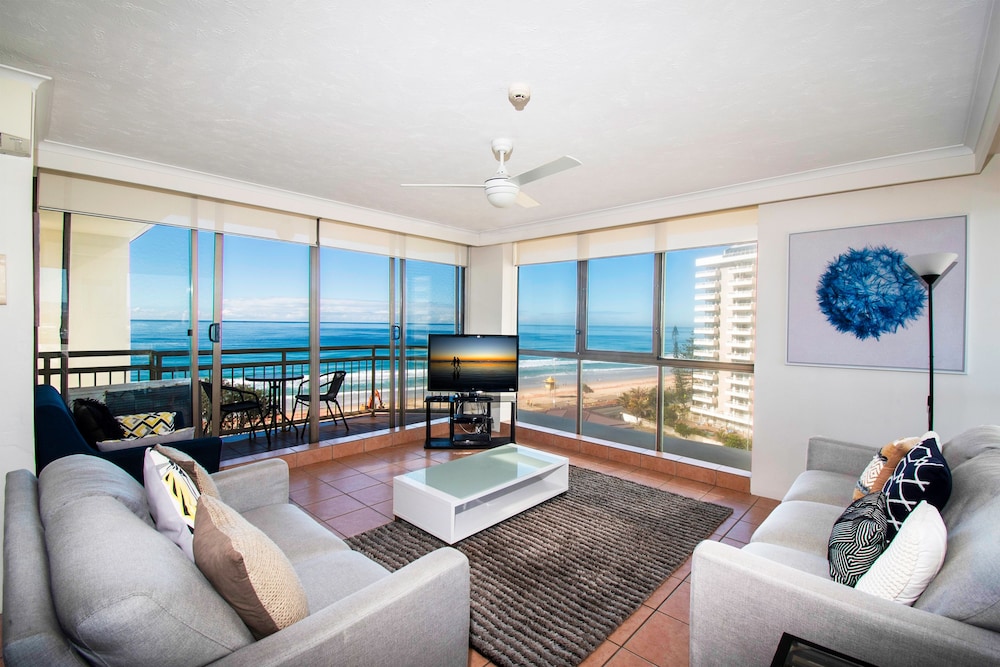 Seacrest Beachfront Holiday Apartments 44/69
