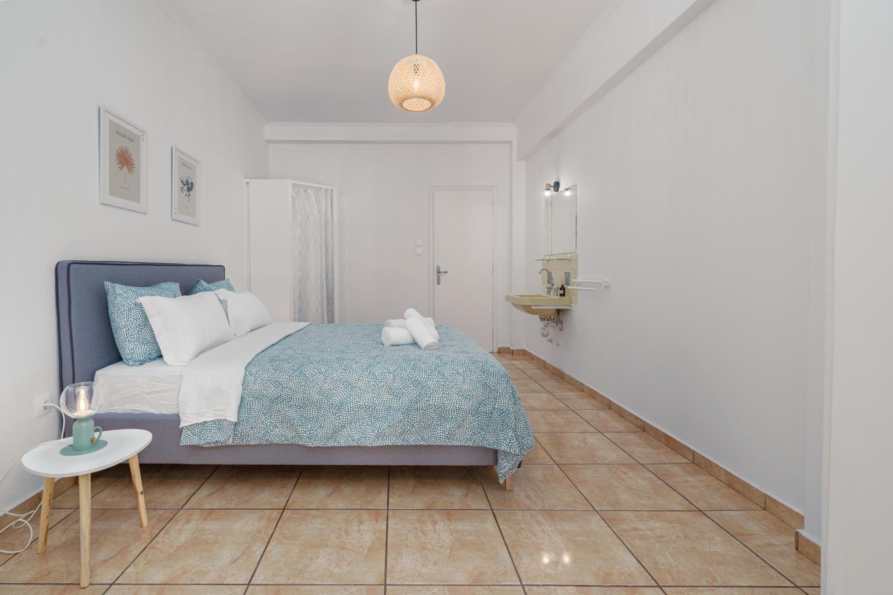 Eirini Residence 3/16