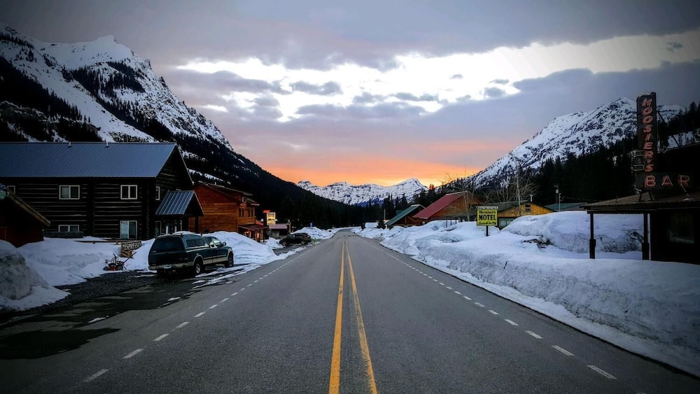 Alpine Motel 21/25