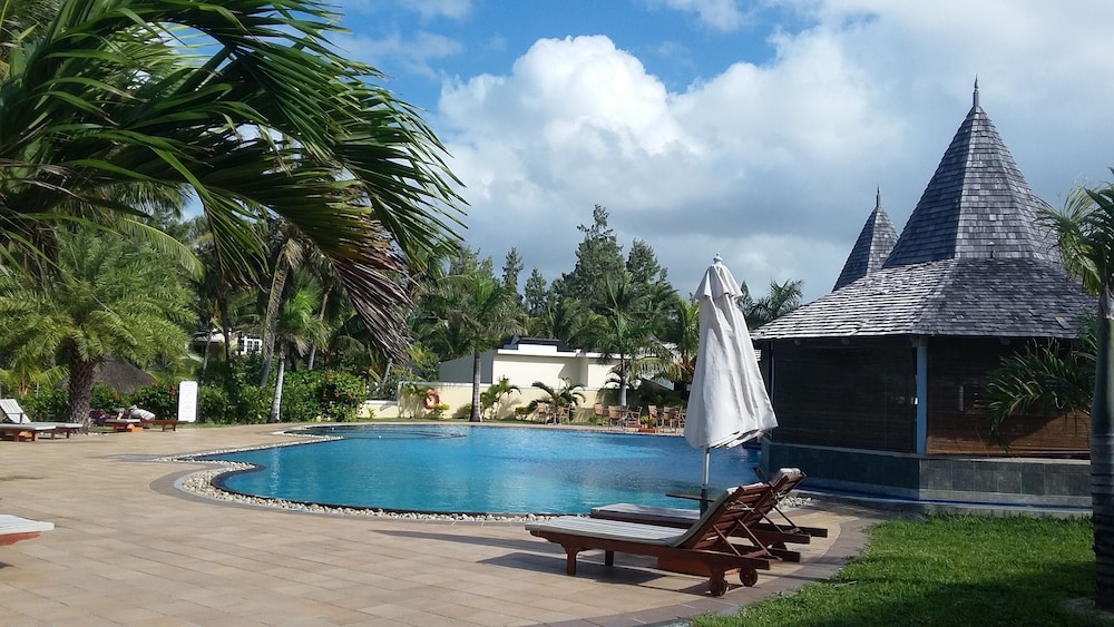 Jalsa Beach Hotel and Spa 32/35