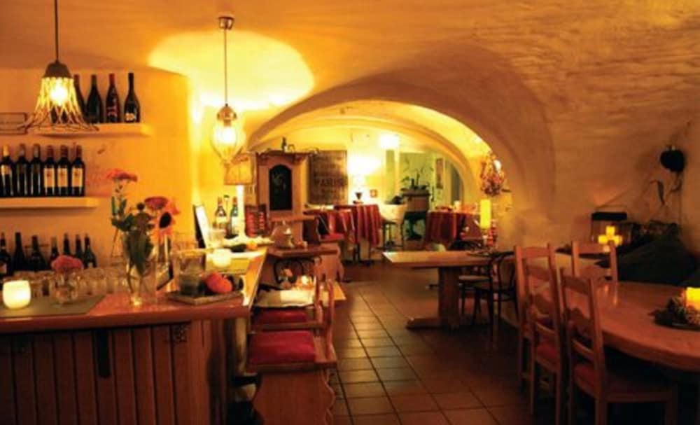 Hotel Schwert 37/50