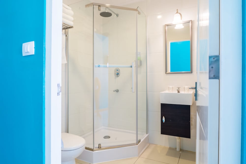 غرفة كلاسيكية بسرير كوين، Bed & Bike Curacao Hostel 5/5