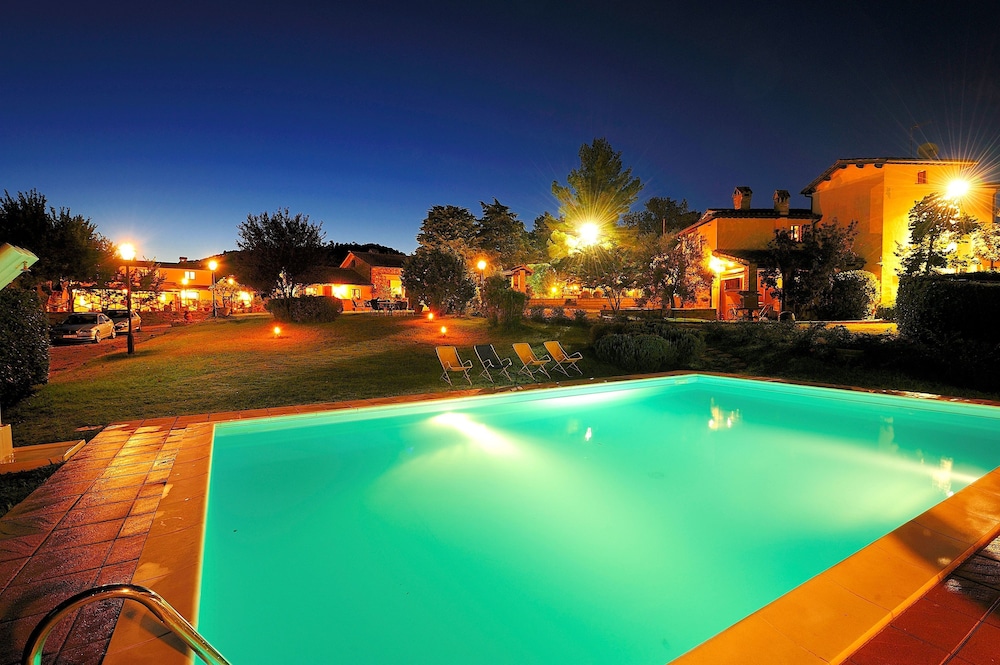 Borgo Mandoleto Hotel 30/50