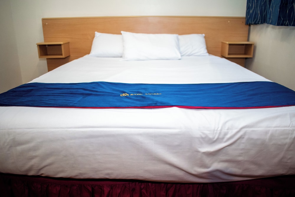 غرفة عائلية بسرير مزدوج وسرير فردي، Royal Square Hotel - NEC & Birmingham Airport 5/7