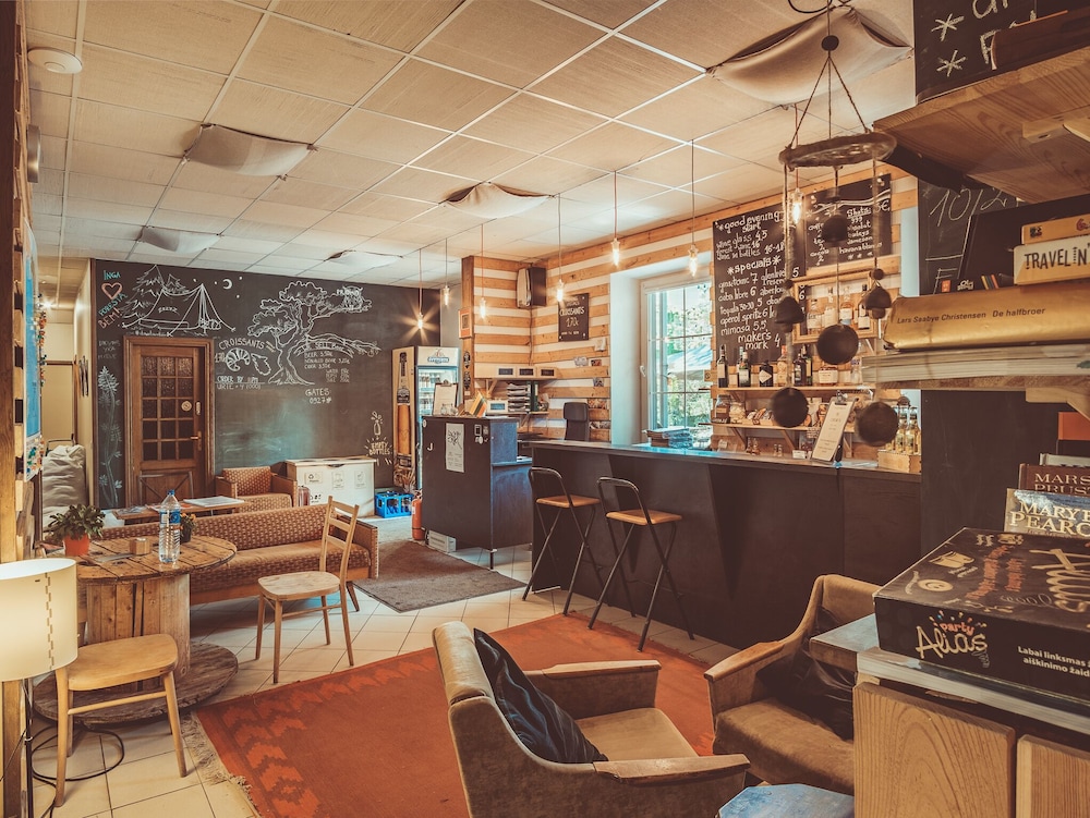 Downtown Forest Hostel & Camping 41/50