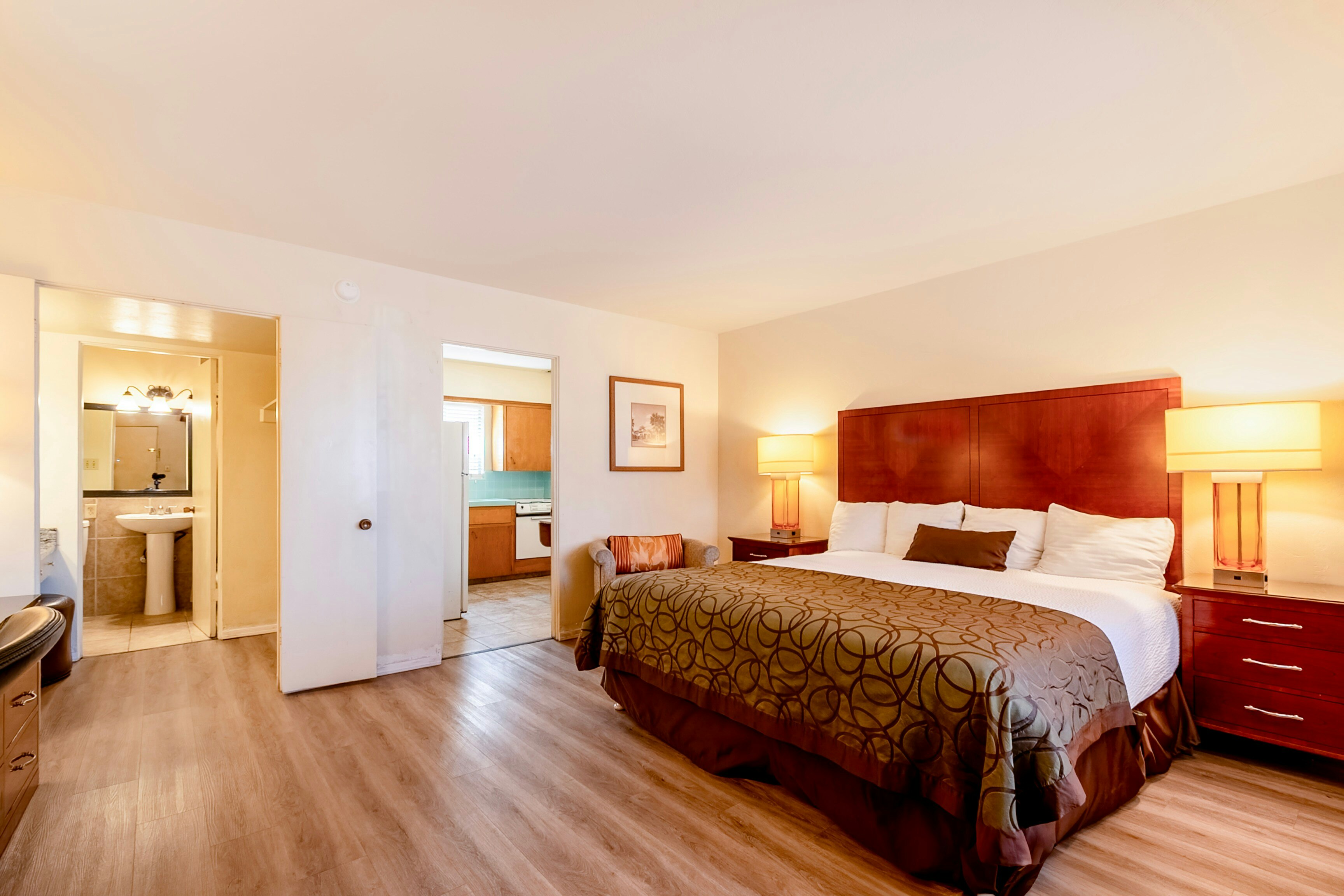 Historic Coronado Motor Hotel by OYO 14/86