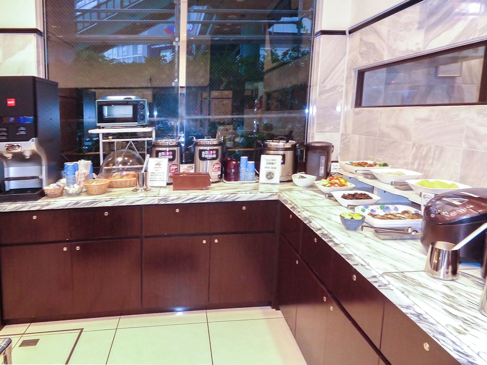 Toyoko Inn Tokushima Ekimae 6/47