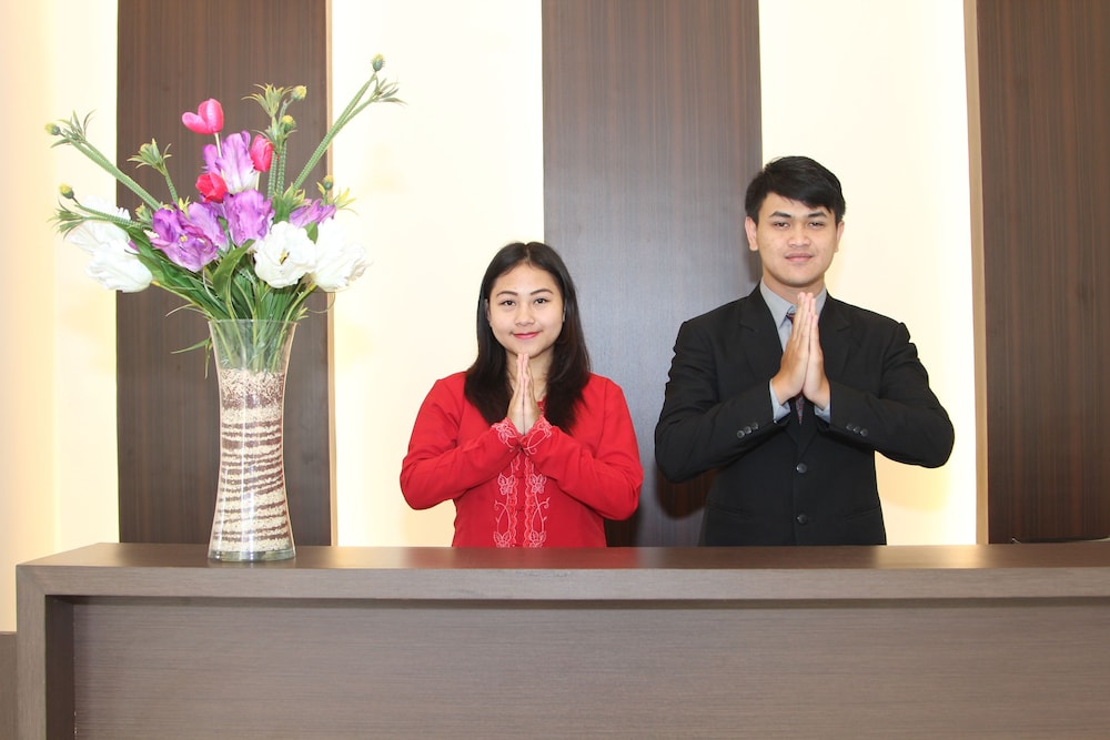 Zuri Resort Cipanas 5/24