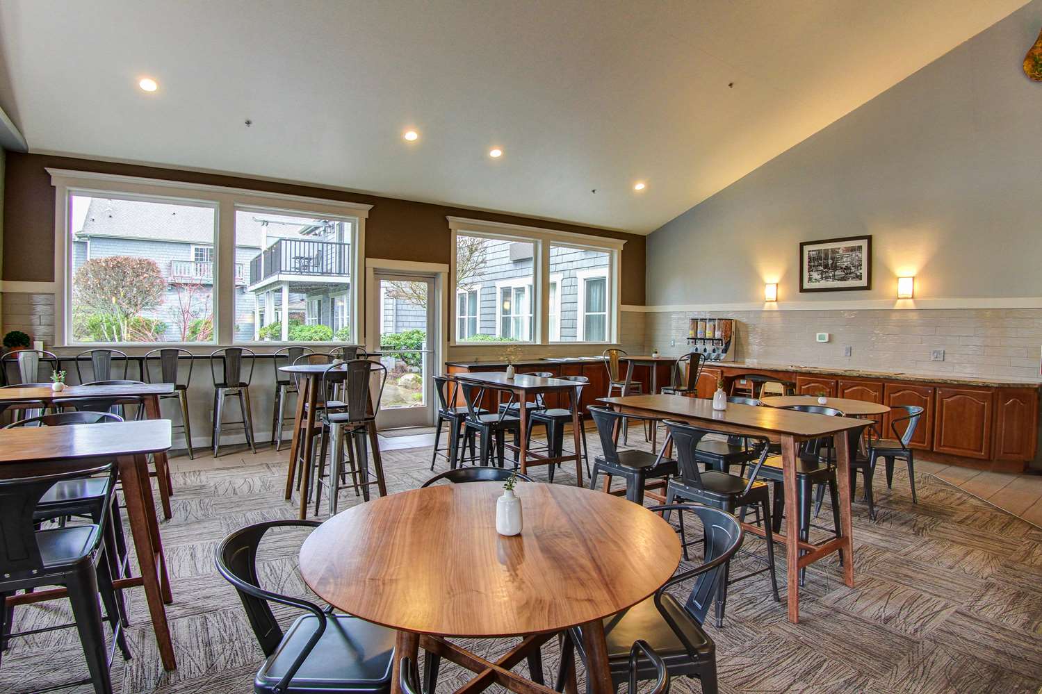 Best Western Wesley Inn & Suites 26/43