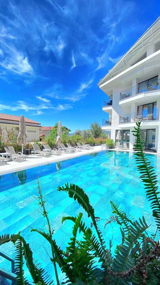 Payava Hotel by True Blue 57/61