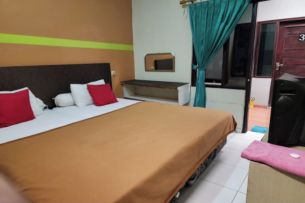 SPOT ON 2171 Griya Sakura Syariah 13/50