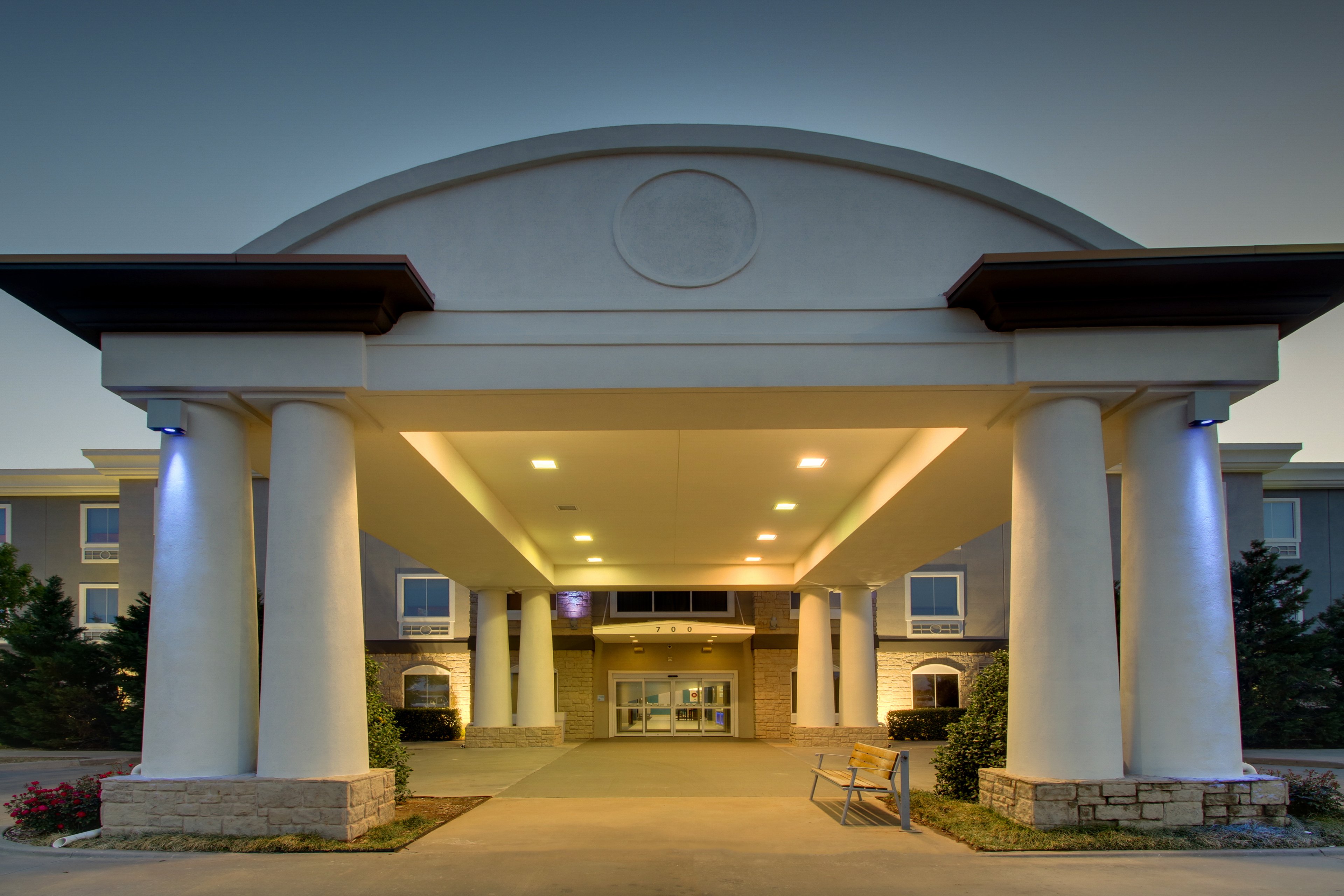Holiday Inn Express Hotel & Suites Vernon College Area (HWY 287) 3/48