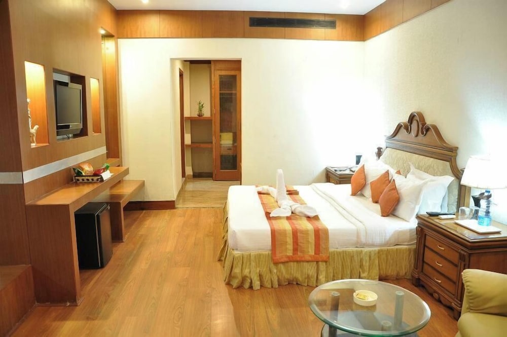 Hotel Grand Imperia 15/37