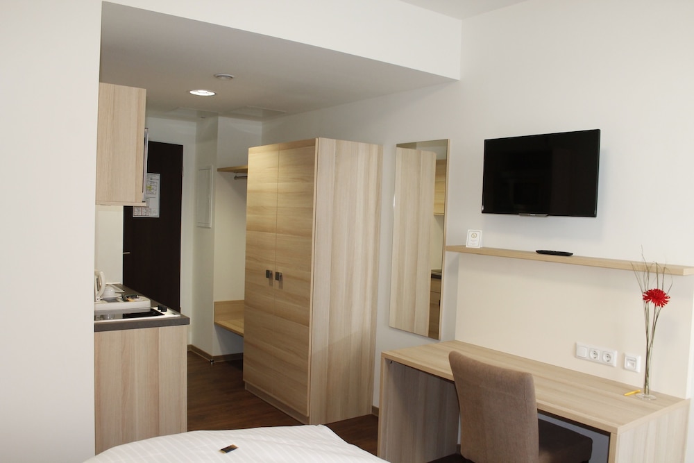 Prime Hotel 20 7/27