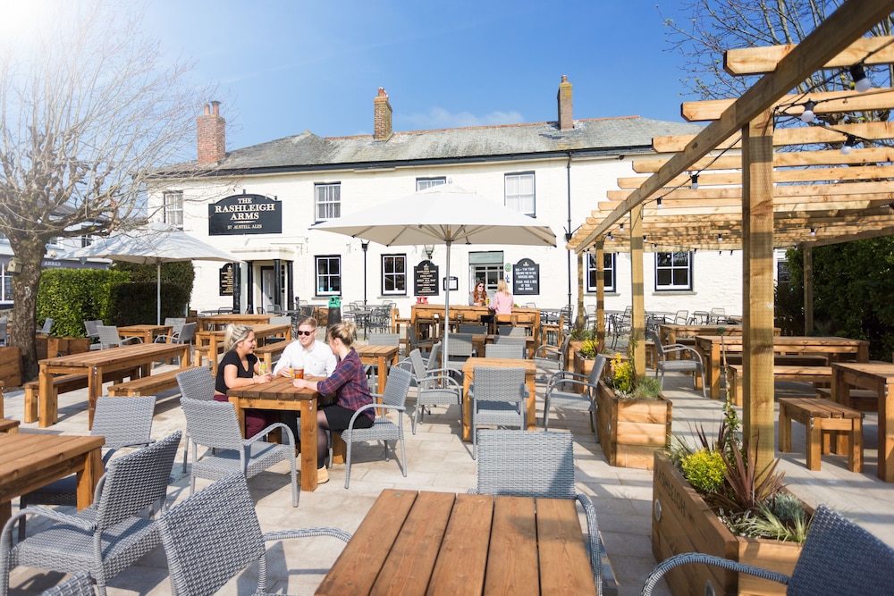 Rashleigh Arms 41/50