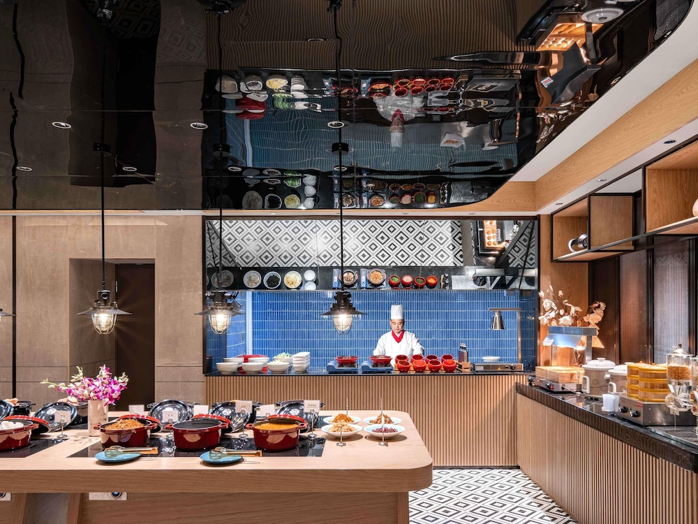 Novotel Nantong Center 35/50