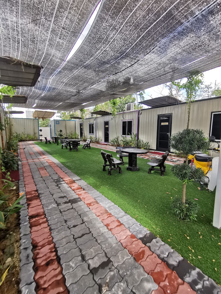 TT Dorf Hotel (Taiping) 49/50