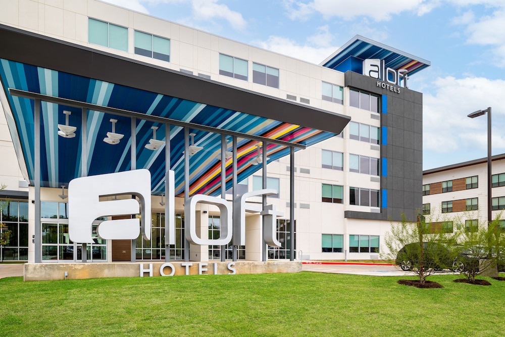 Aloft Austin Southwest 4/32
