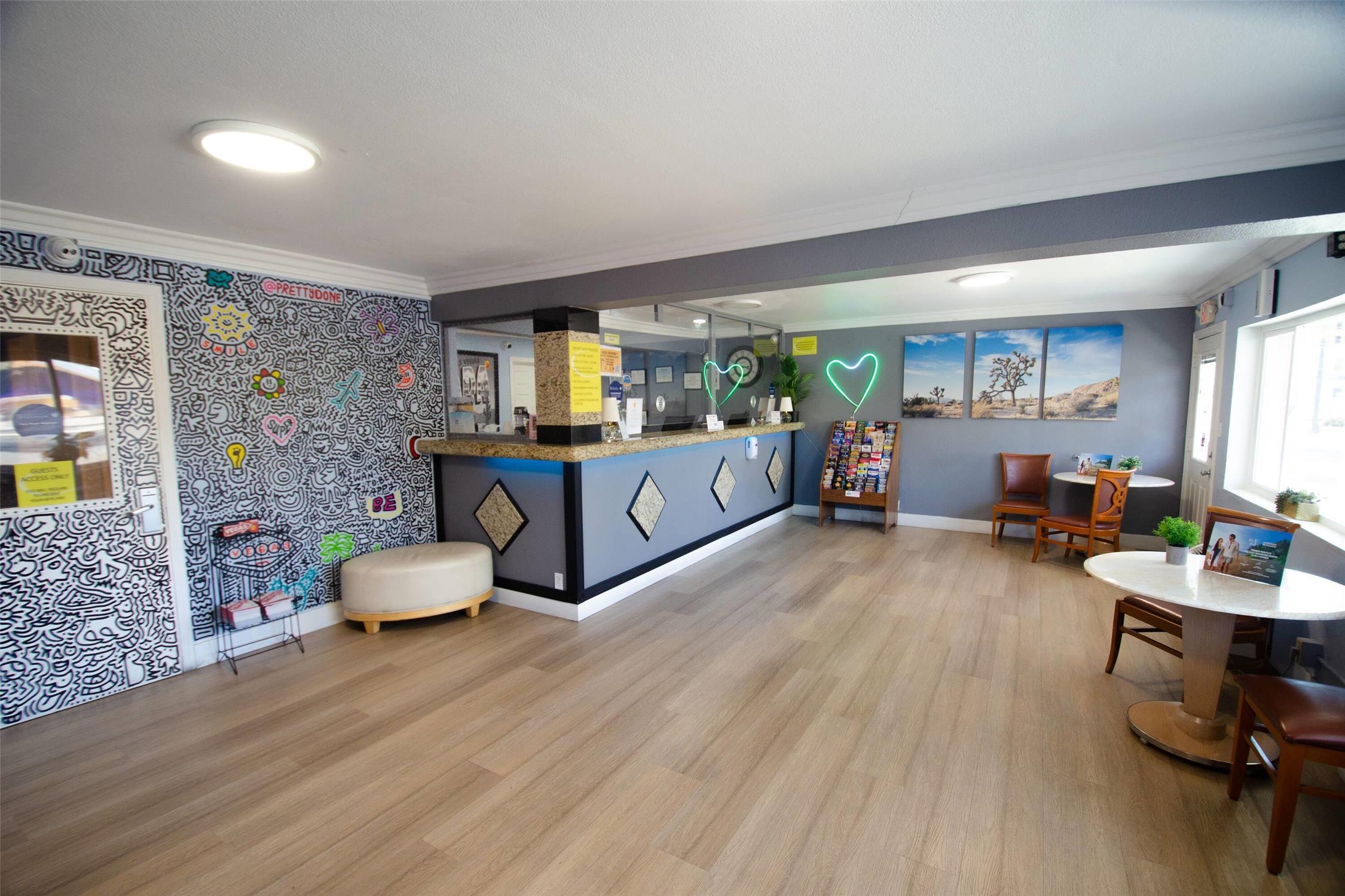 Super 8 By Wyndham Las Vegas North Strip/Fremont St. Area 5/12