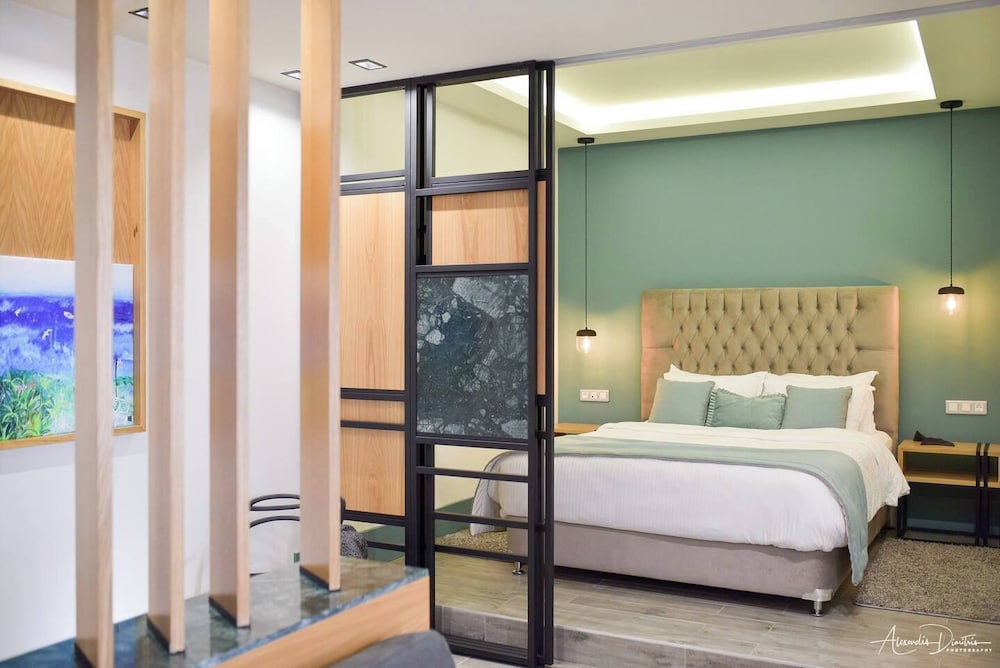 Thalassa Apartments 10/50