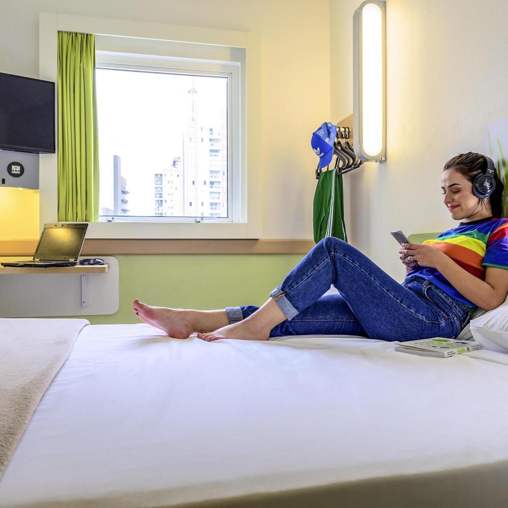 Superior, King Bed