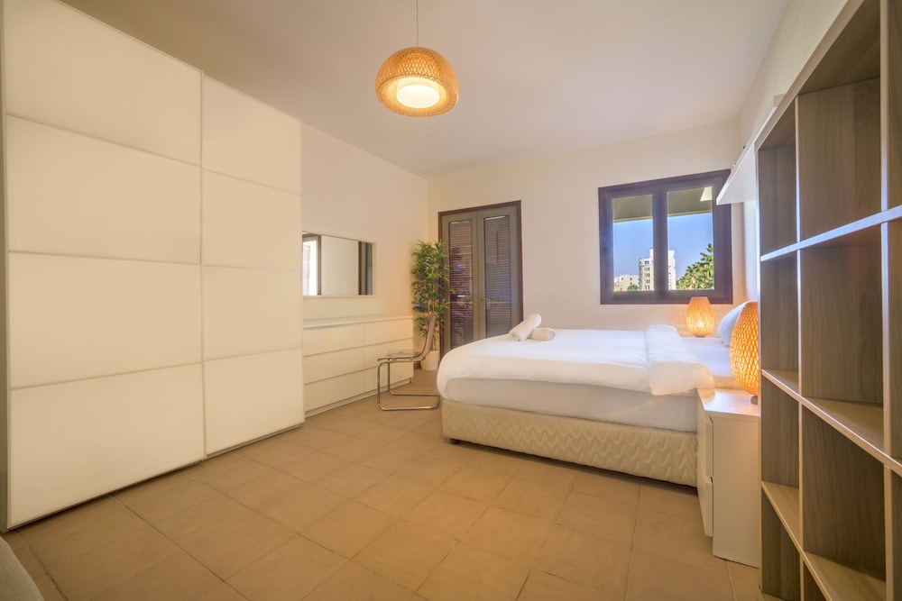 Tala Bay Residence 20/73