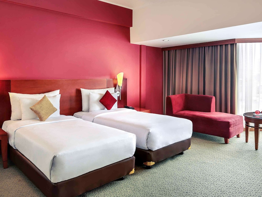 غرفة ديلوكس بسرير مزدوج، Mercure Jakarta Kota 3/8