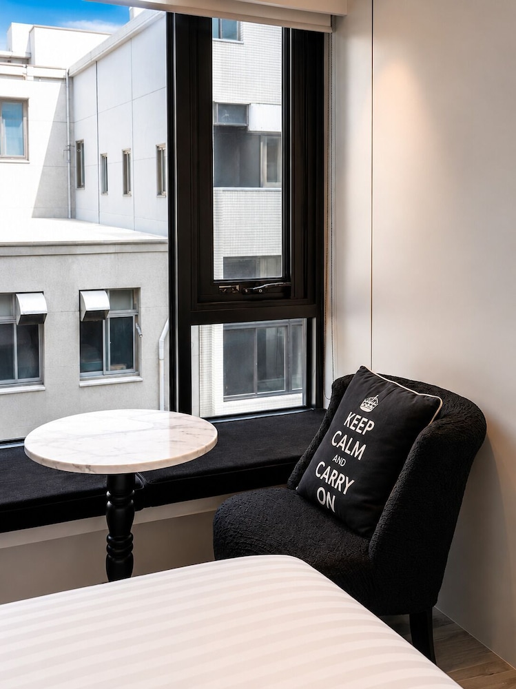 Hotel Relax Iii 60/69