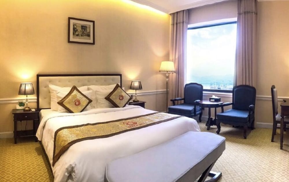 Phoenix Resort Bac Ninh 12/64