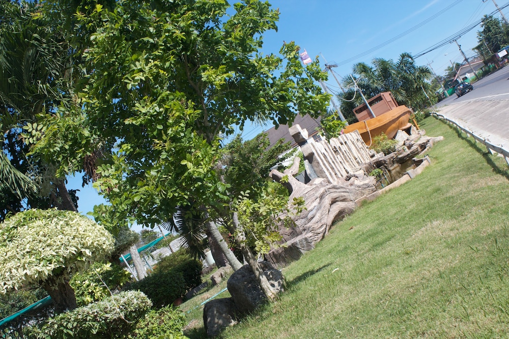 BCP Hotel, Ban Chang Rayong 48/50
