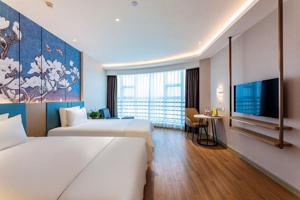Magnotel(Pingquan Fuqian Garden) 8/21