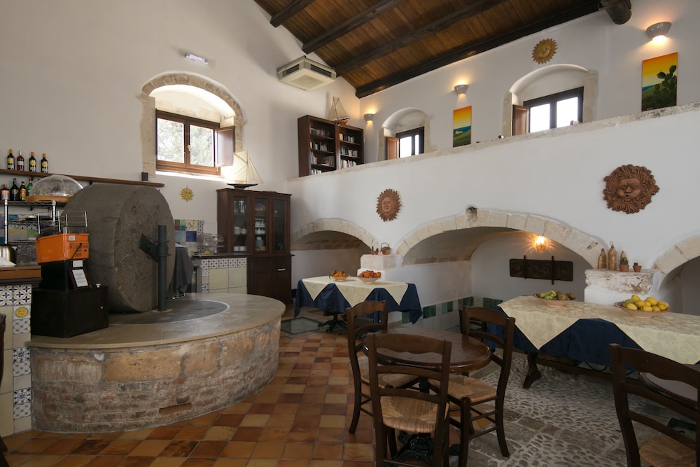 La Corte Del Sole 49/72