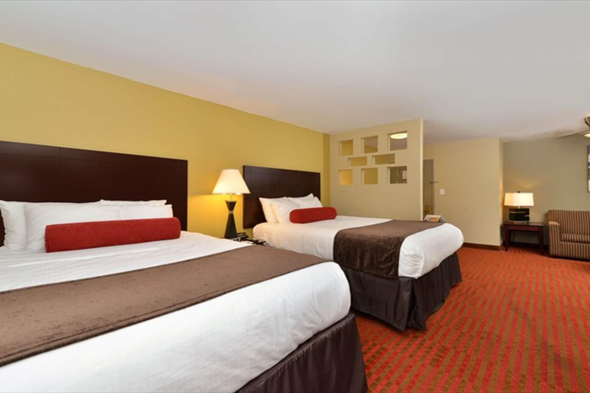Suite, Multiple Beds