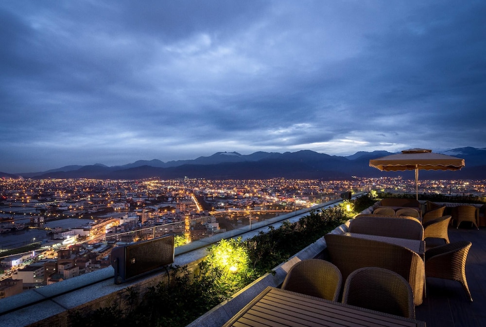 Cuncyue Hot Spring Resort 58/60
