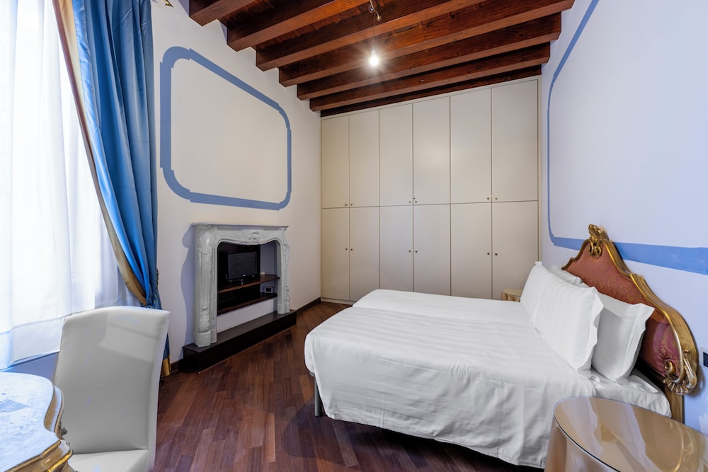 FAMILY SUITE, NO ELEVATOR, ANNEX