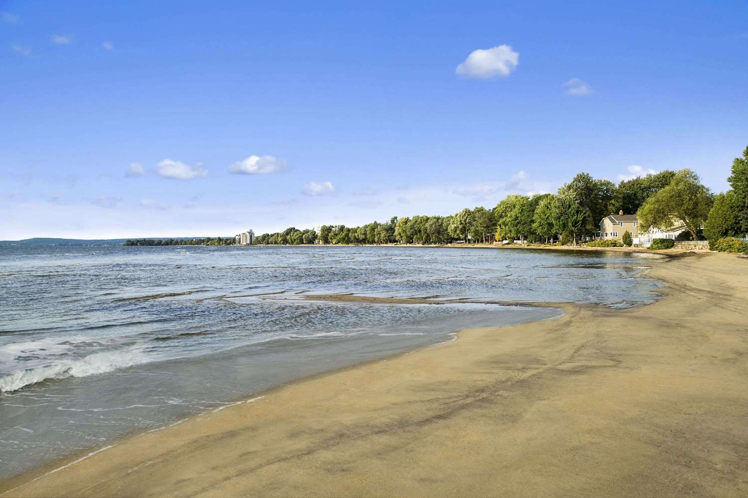 Super 8 by Wyndham North Bay 25/27