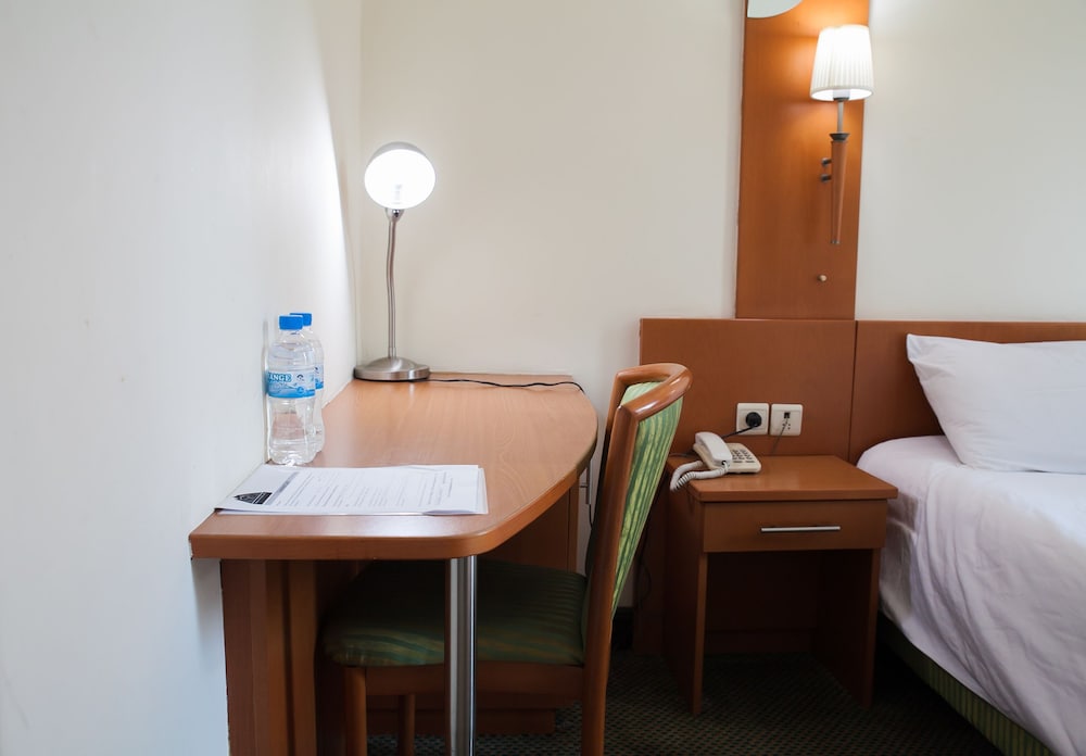 Gorillas City Centre Hotel 22/52