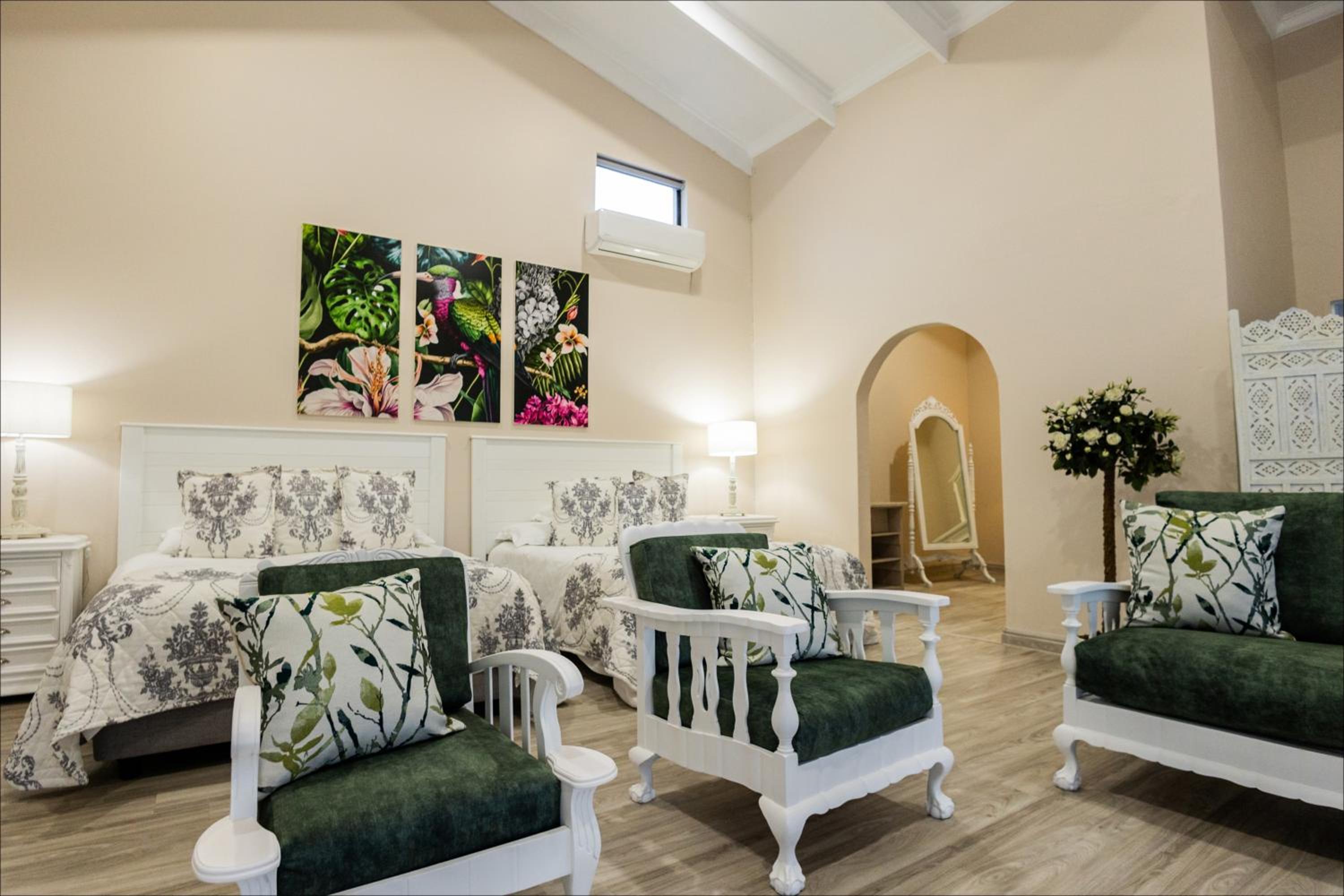 Lavender Hill Country Estate 5/19