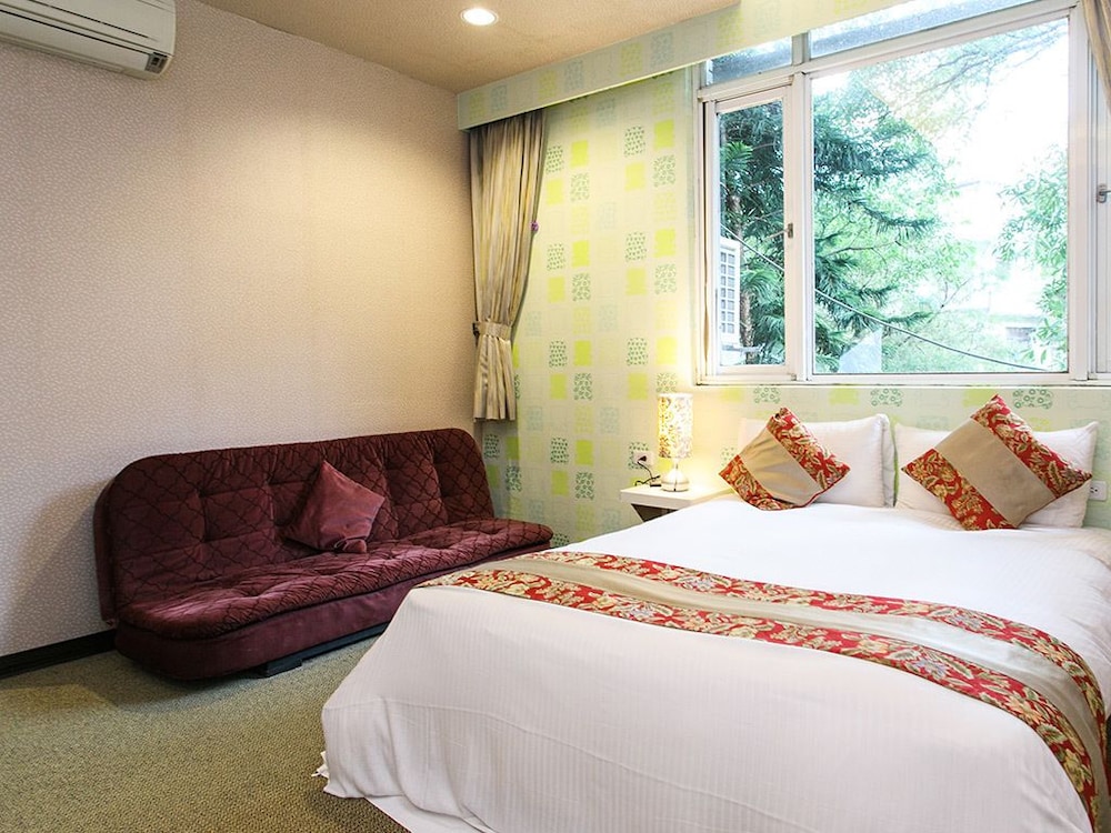 IMARS hotel 8/33