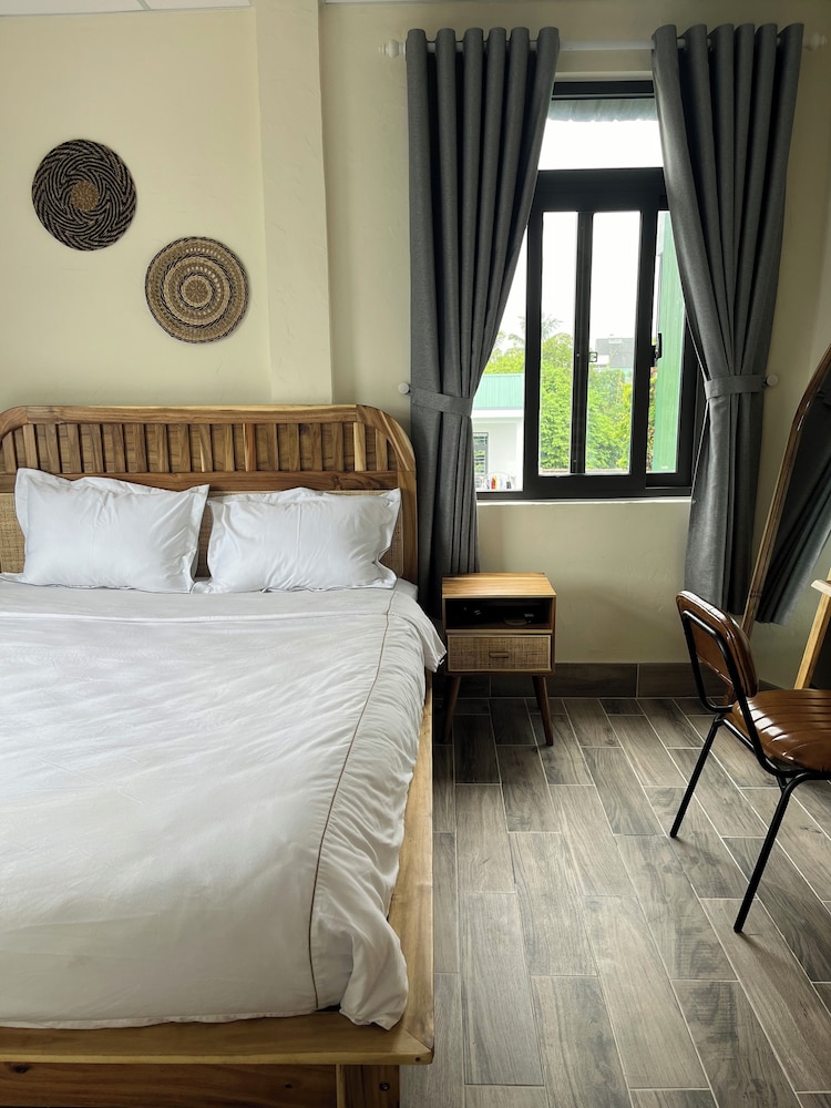 Hue Sweethouse 2 Homestay 13/47