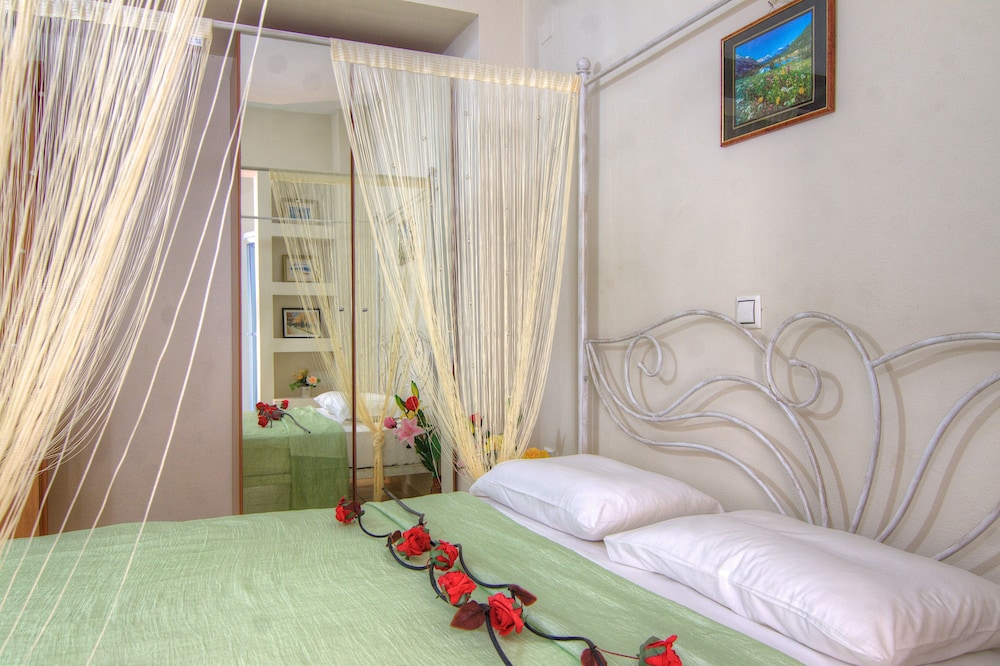 Villa Despina 12/50