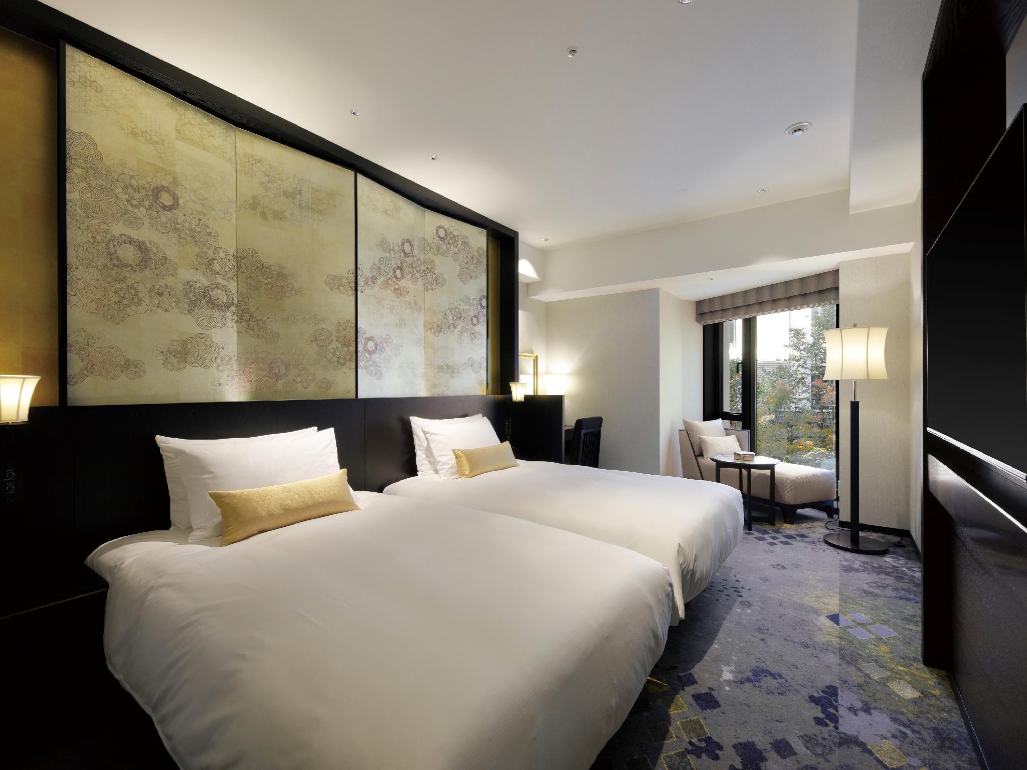 Garden, Club, Twin Beds